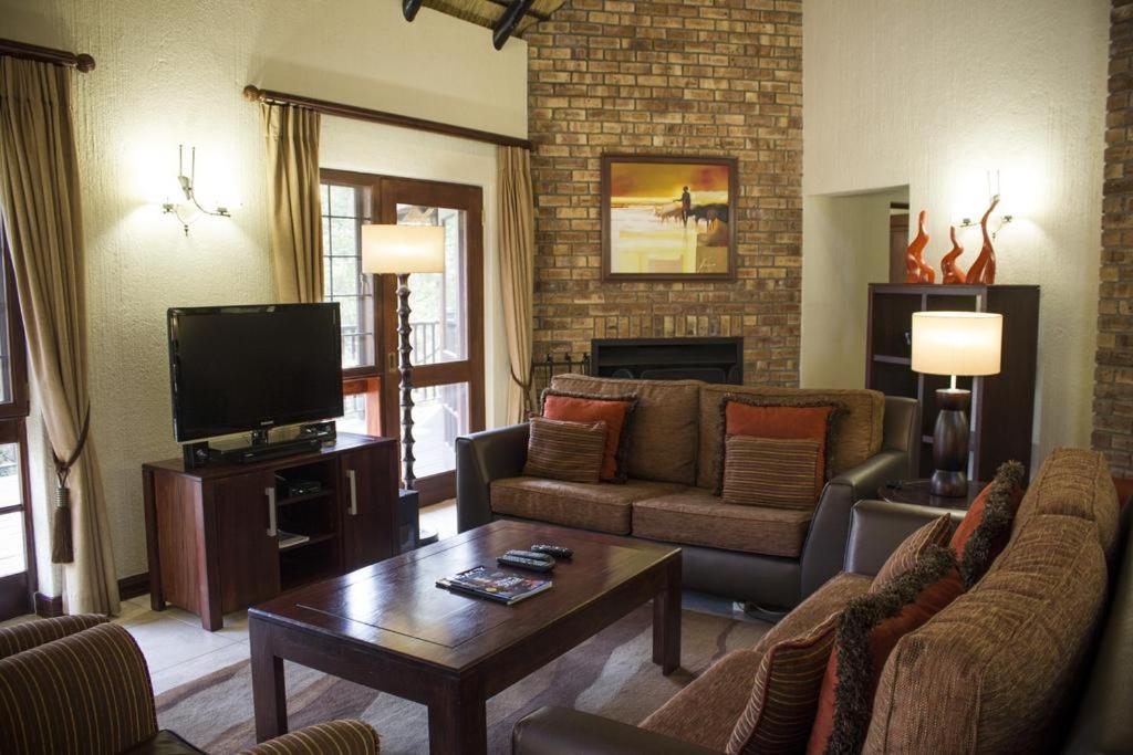 Kruger Park Lodge Unit No 615 With Private Pool ヘイジービュー エクステリア 写真